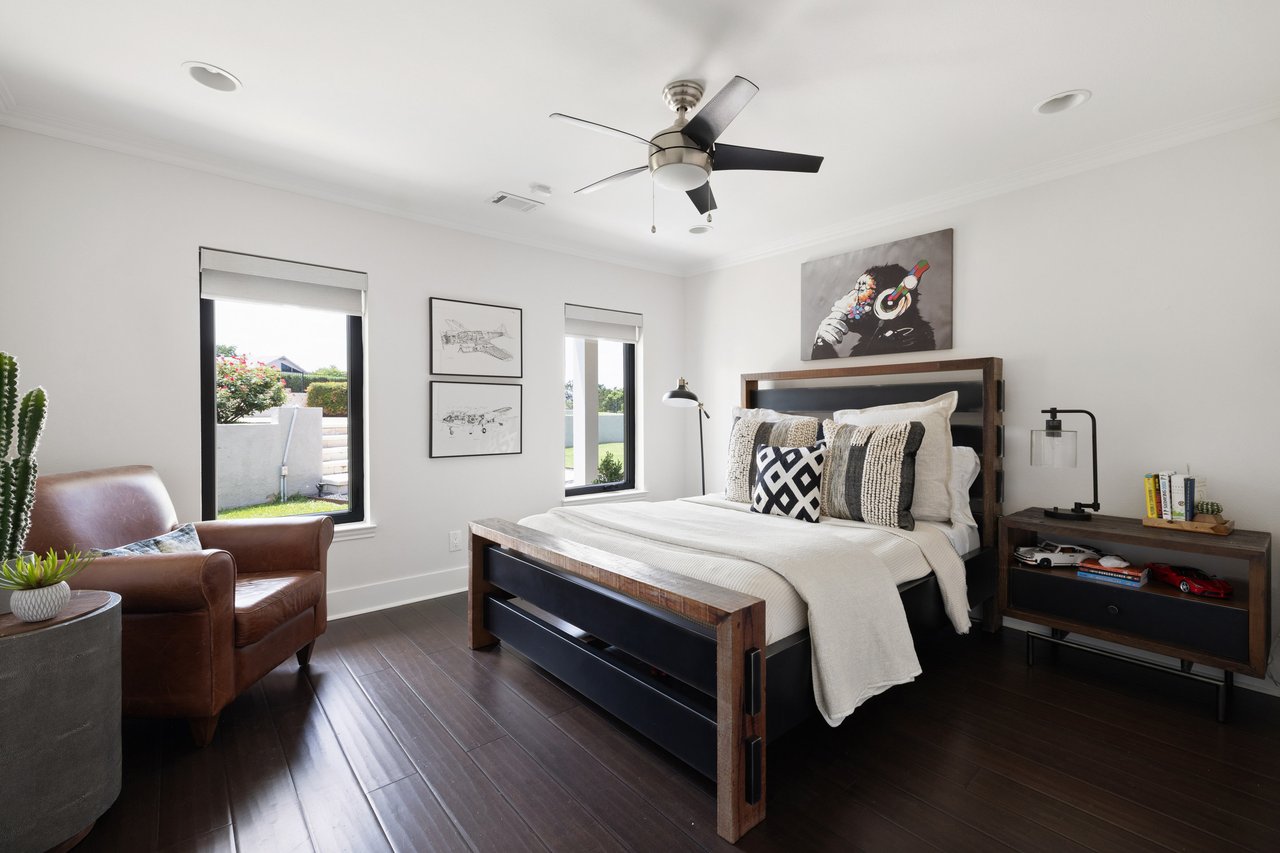 3742 Golden Rain Cove