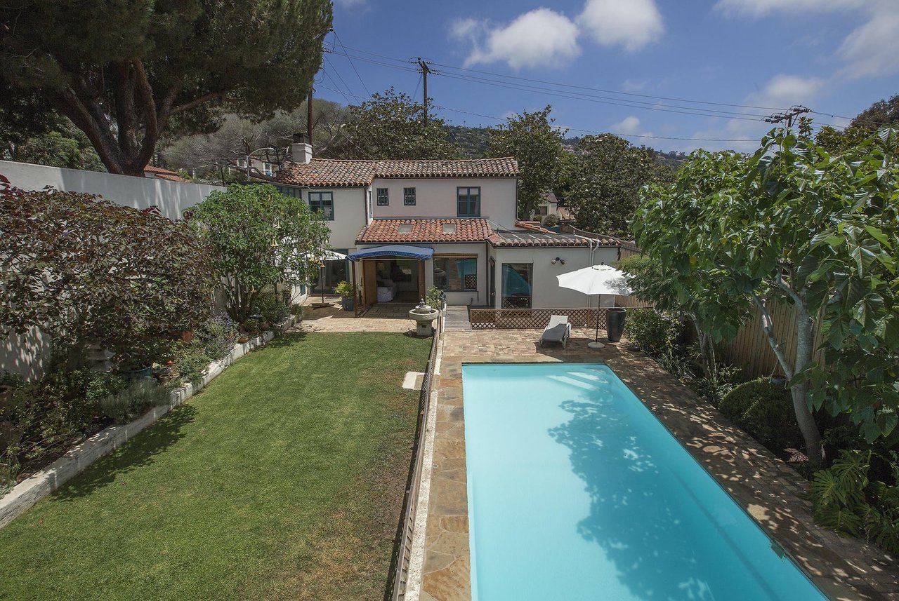 734 E Anapamu St
