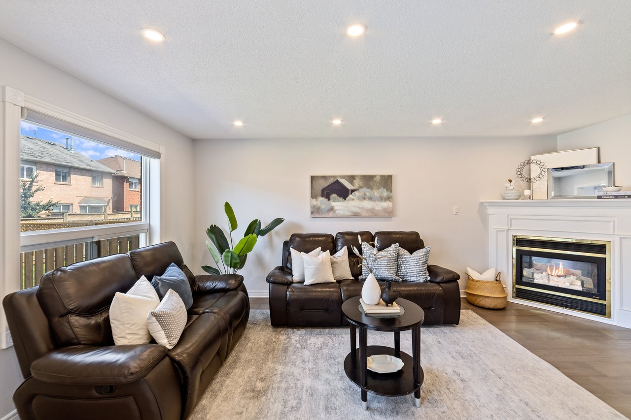 6837 Lisgar Drive