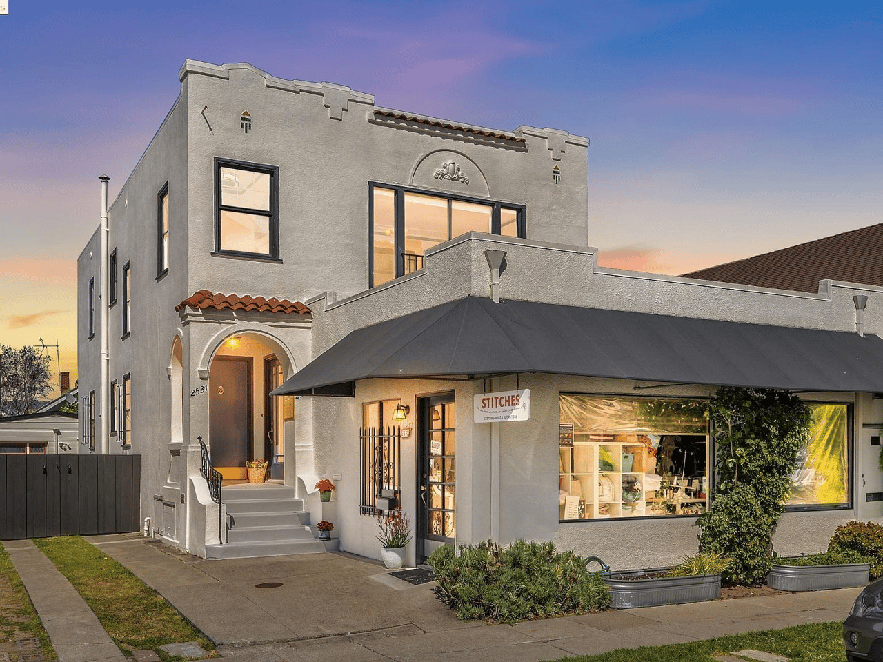 2531 Santa Clara Ave
