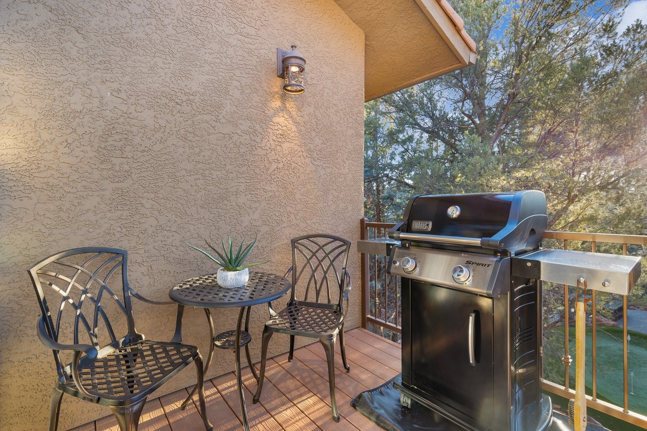 Mammoth Rock Retreat Villa-Sleeps 4