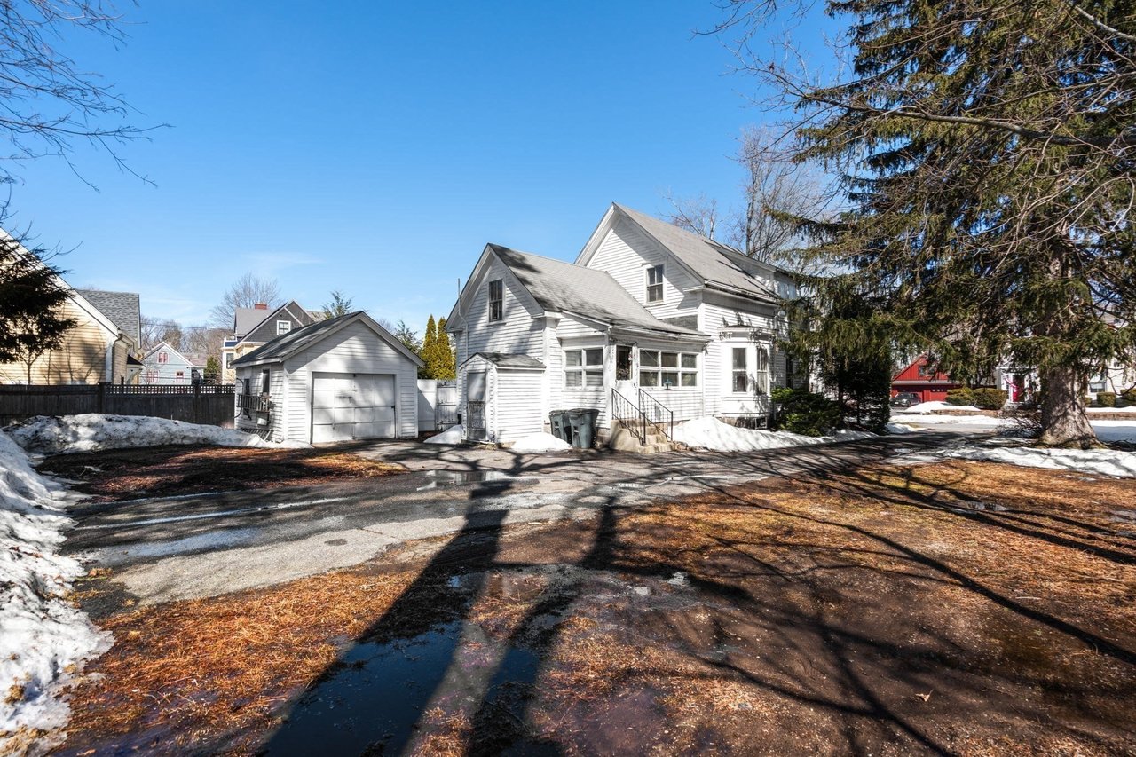 7 High St, Natick