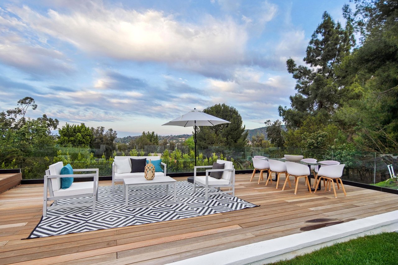 4050 Clarinda Drive