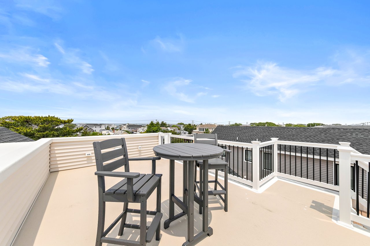 1615 Long Beach Blvd, Surf City