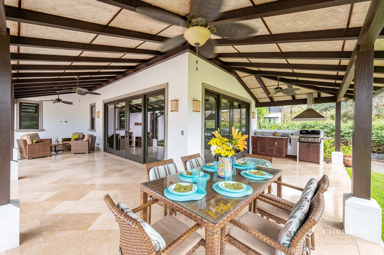 Casa Buena Vista | Timeless Elegance in Hacienda Pinilla 