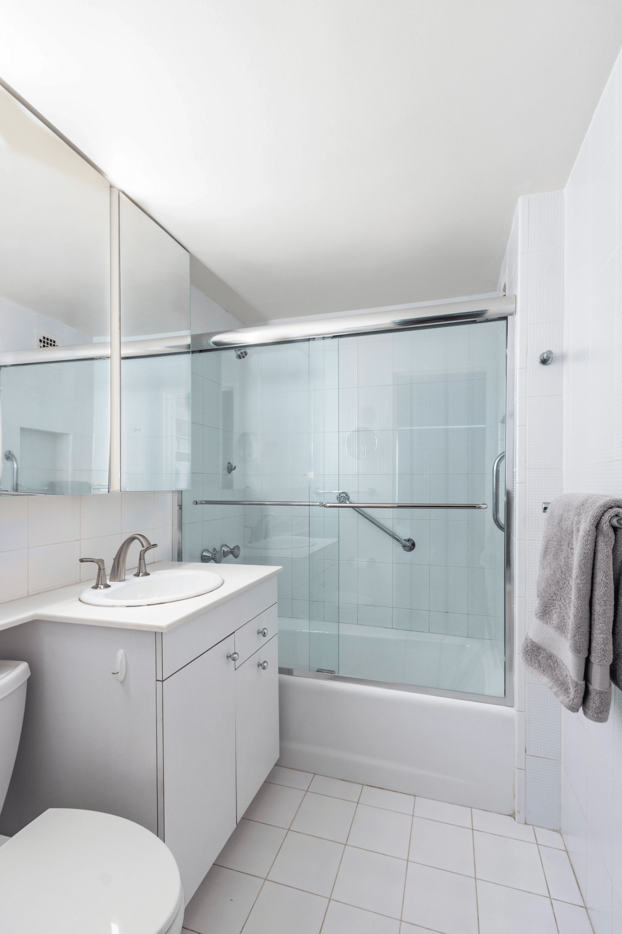 155 East 76th Street #6K