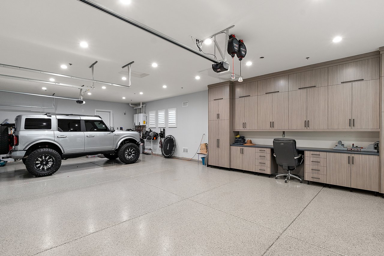 7749 W ARTEMISA Avenue