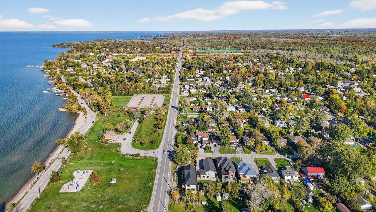 802 Willowview Rd, Georgina