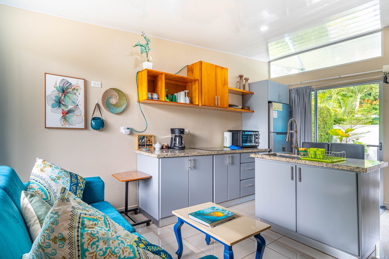 3 Bed Main Home with Two Rental Villas, Walk to Beach in Uvita! Fantastic Location!