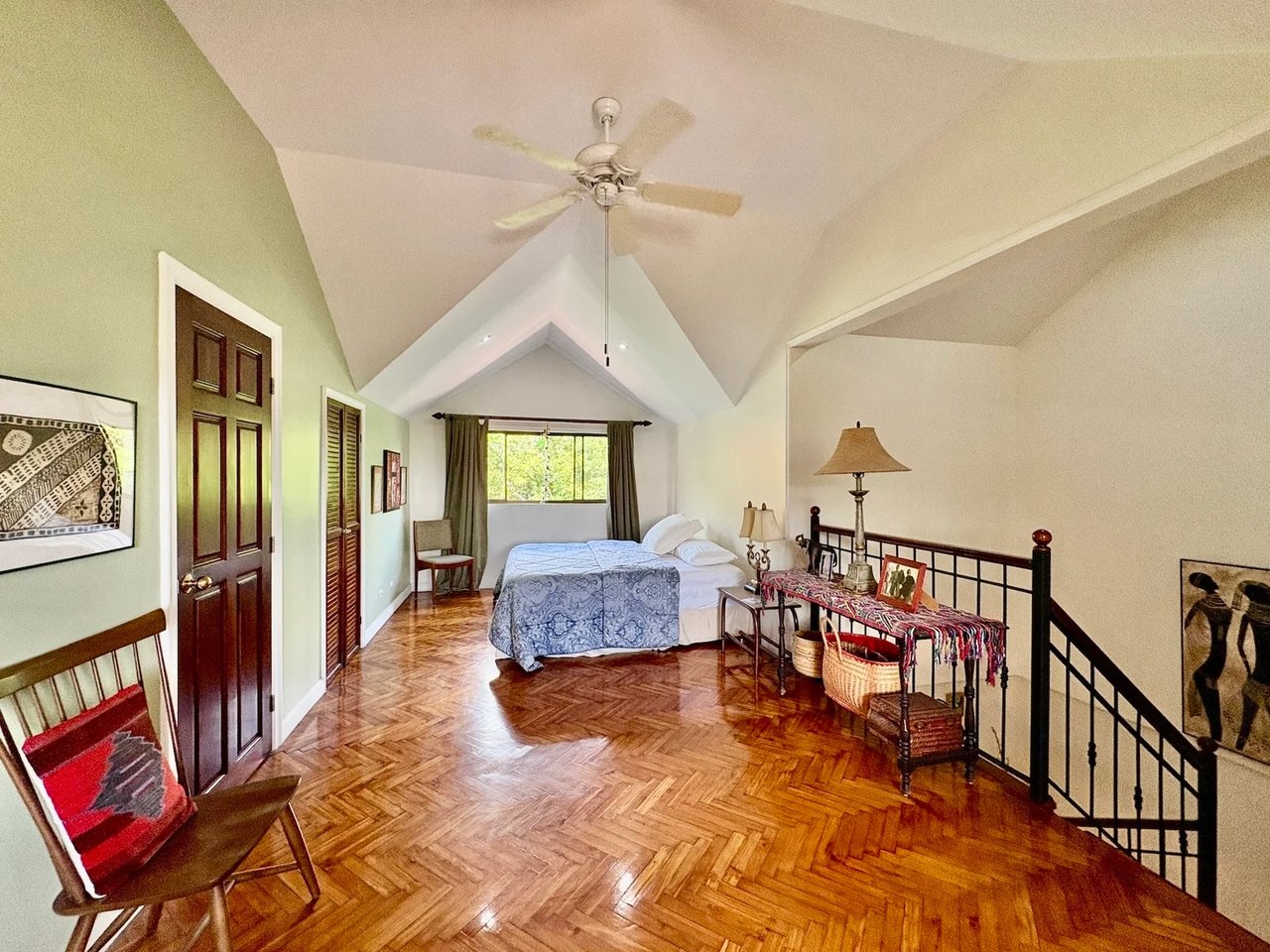 Remodeled Family Terrace Home, Escazu, San Jose