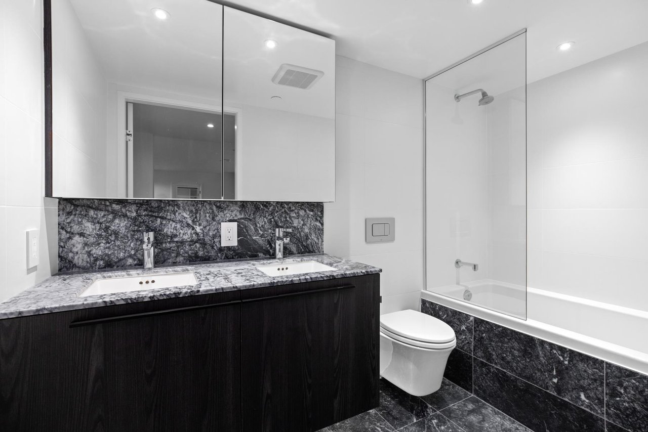 2803-1111 Richards Street, Vancouver