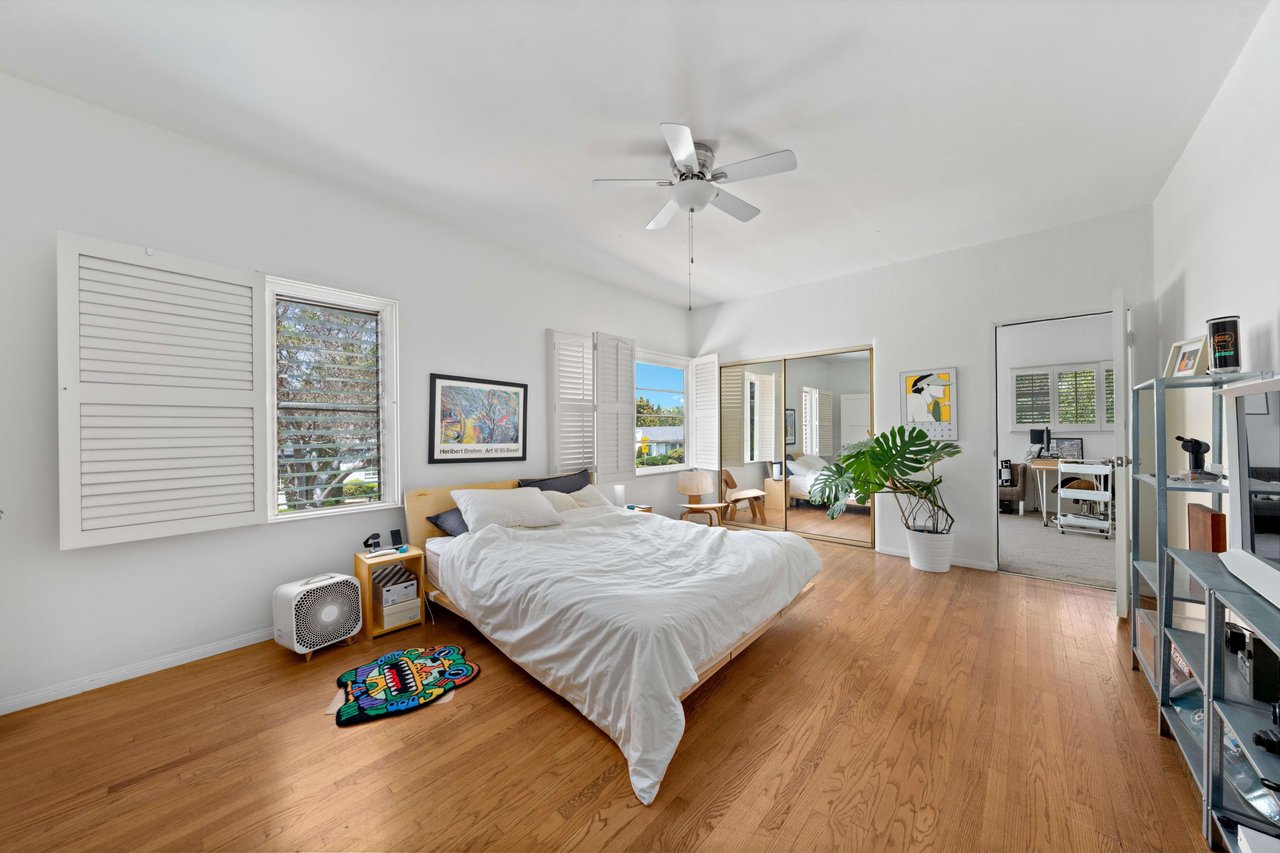 6120 Packard Street, South Carthay