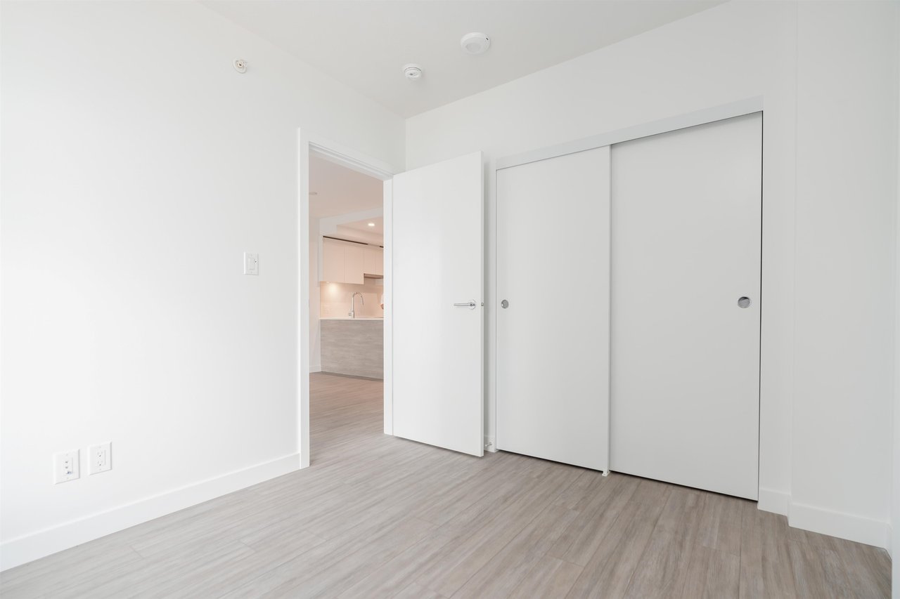 1305-13615 Fraser Hwy
