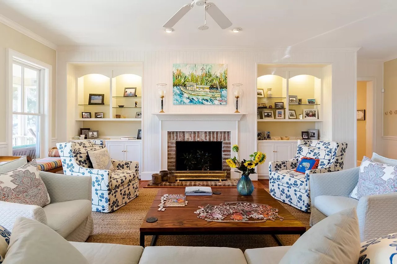 2133 Bailey Island Lane