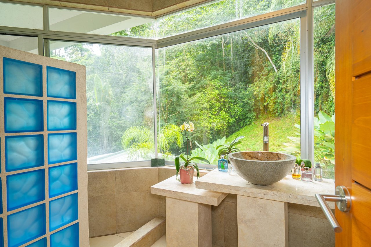 Modern Rainforest Estate, Manuel Antonio, Puntarenas