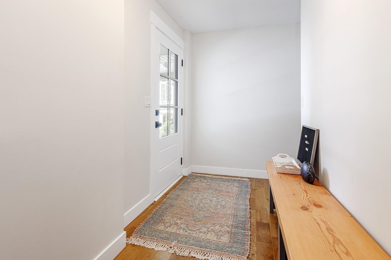 464 Beatrice St Lane