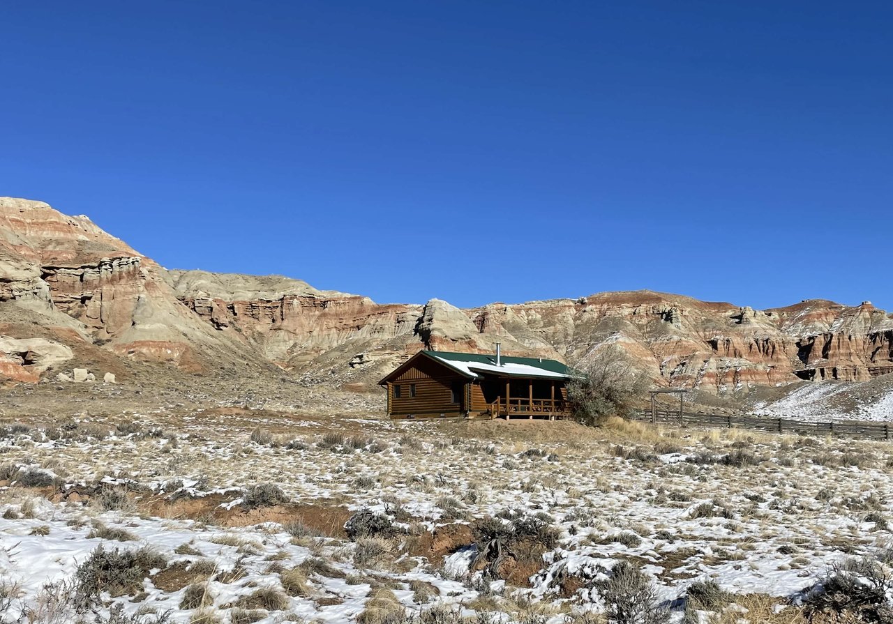 8 Spring Mountain Rd