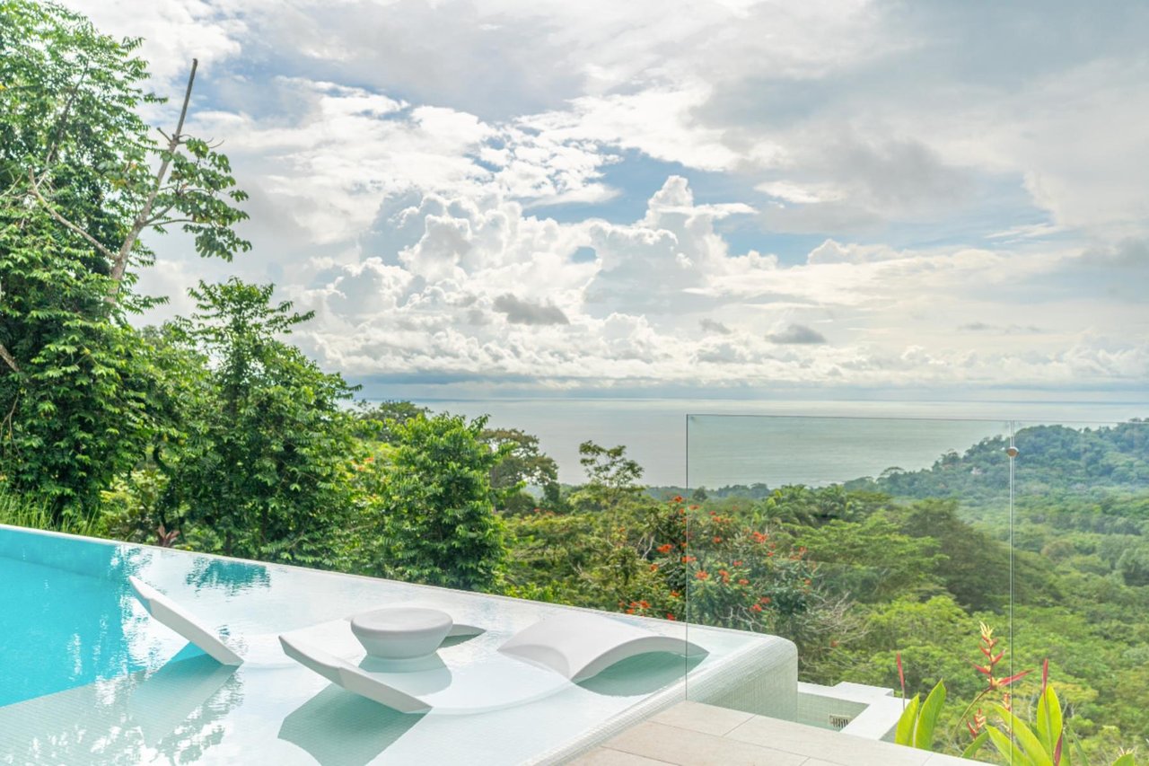 Private Sunset View Compound, Dominical, Puntarenas