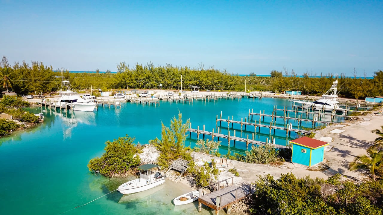 Hawks Nest Cay Cat Island