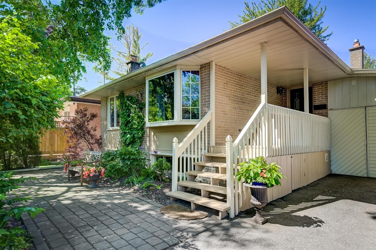 40 Nuffield Dr