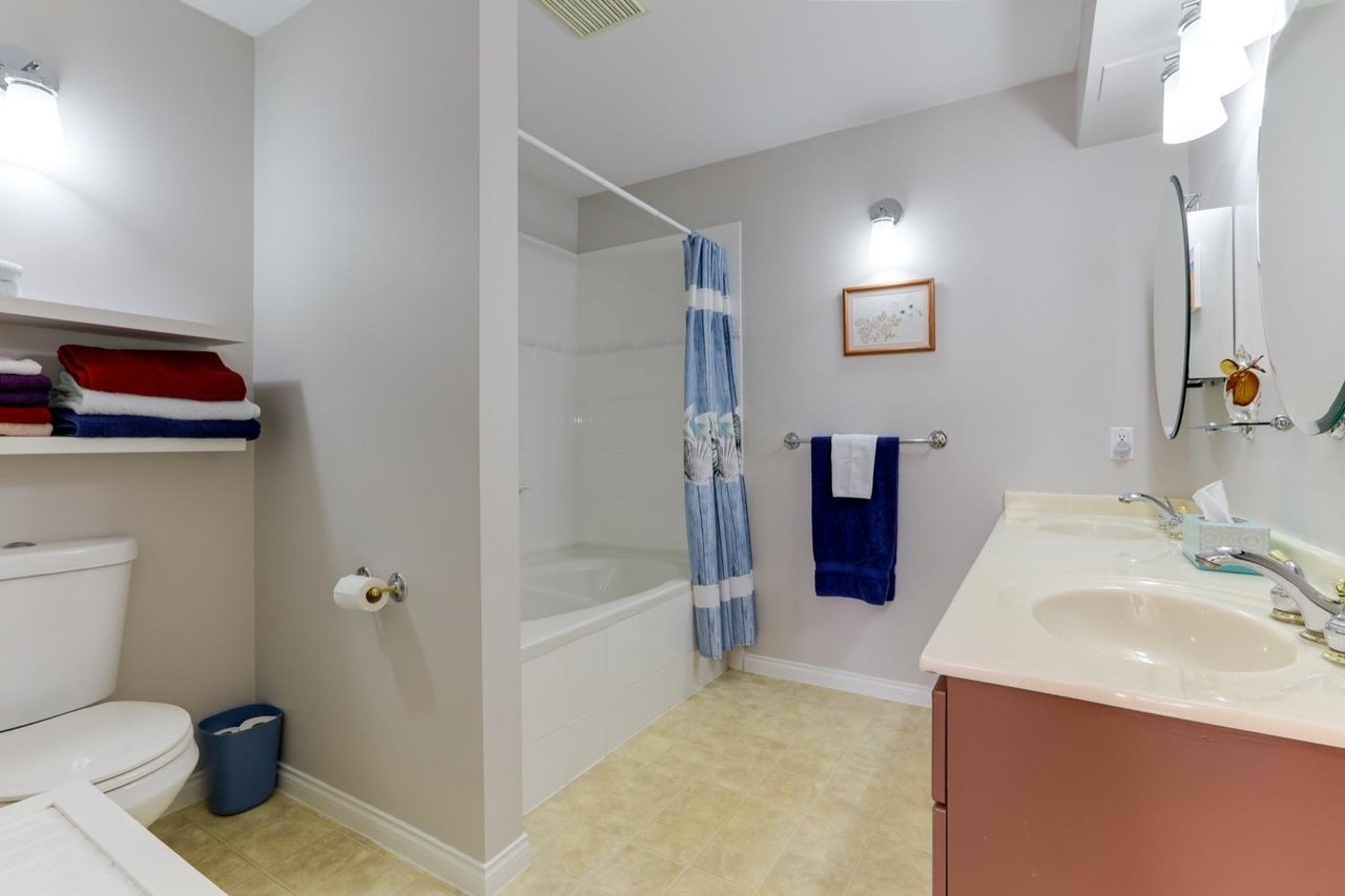 133-3098 Guildford Wy