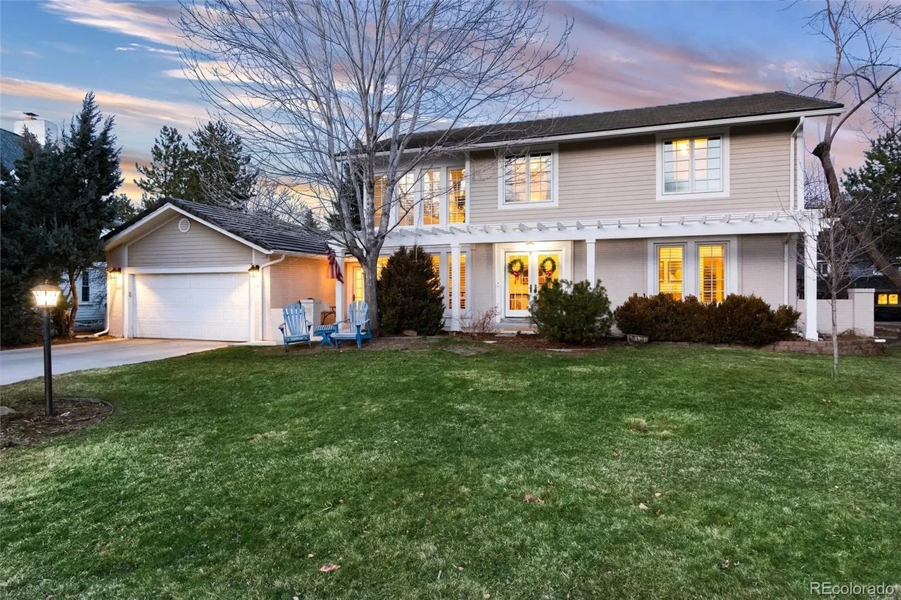 7 Doral Ln