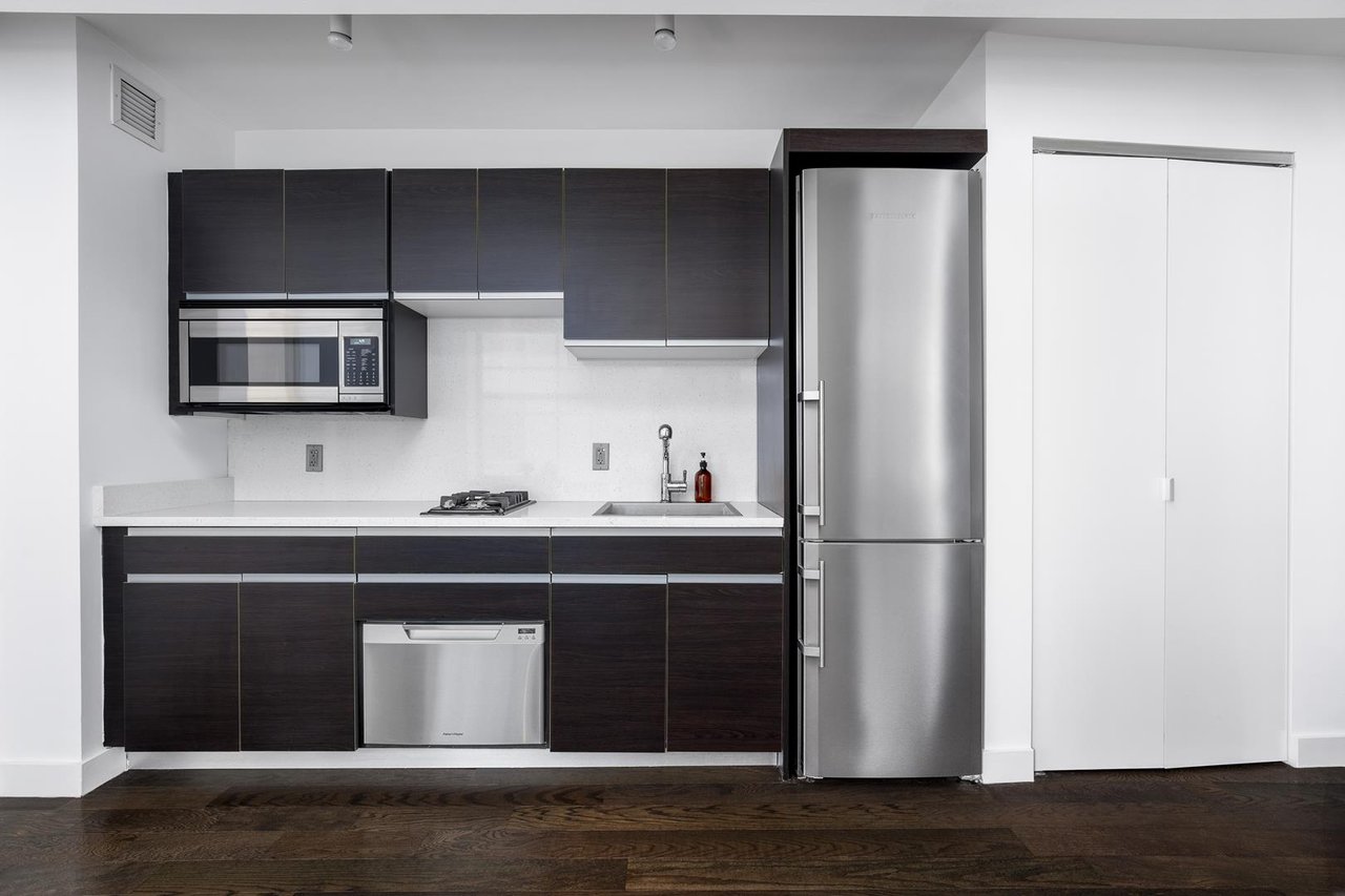 116 John Street, Apt 1901