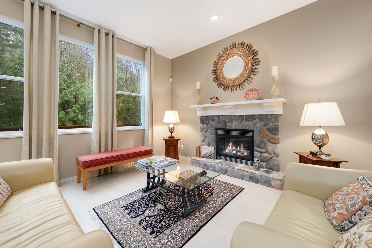 118 Hawthorn Drive, Port Moody