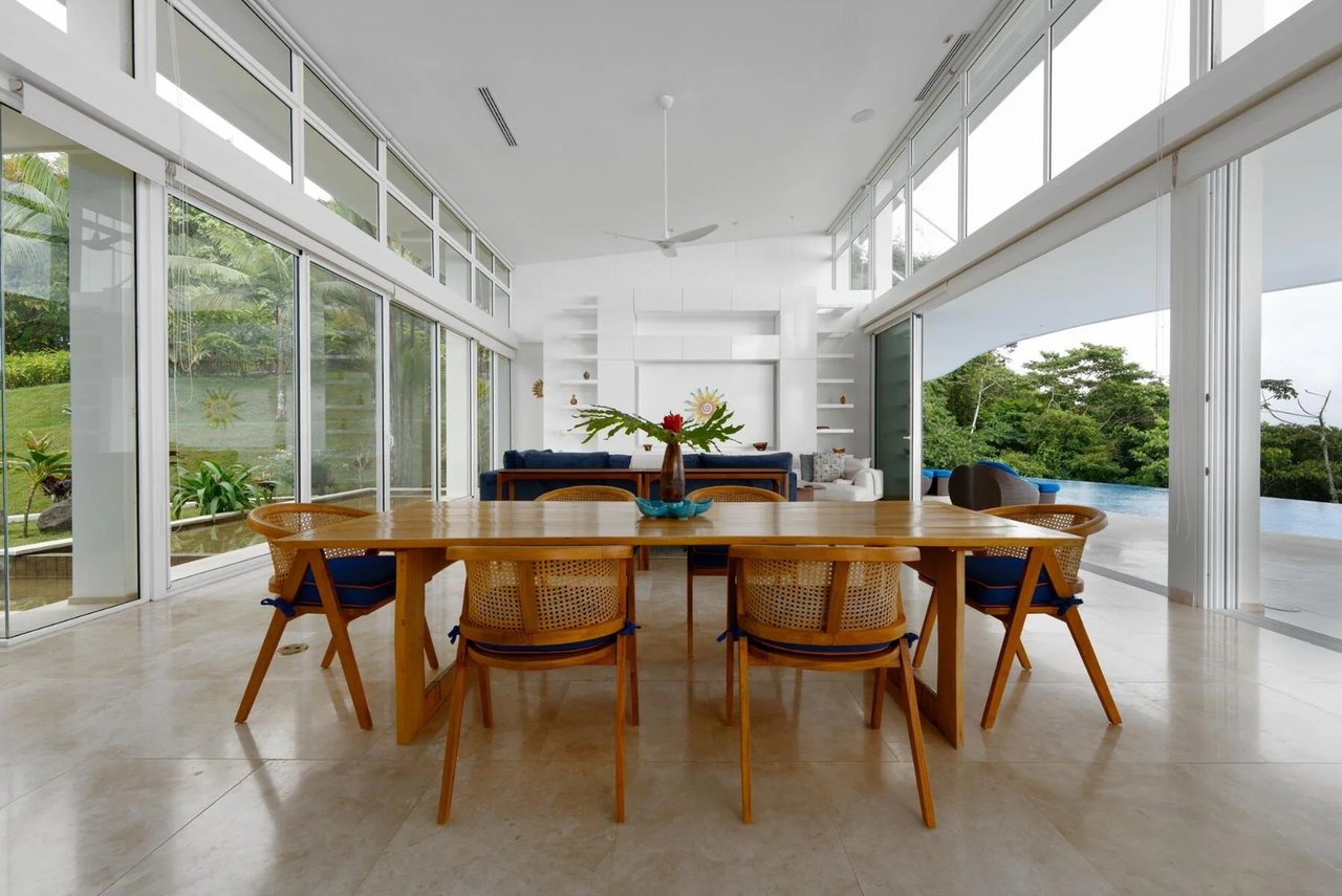 Solar Powered Luxury Home, Dominical, Puntarenas