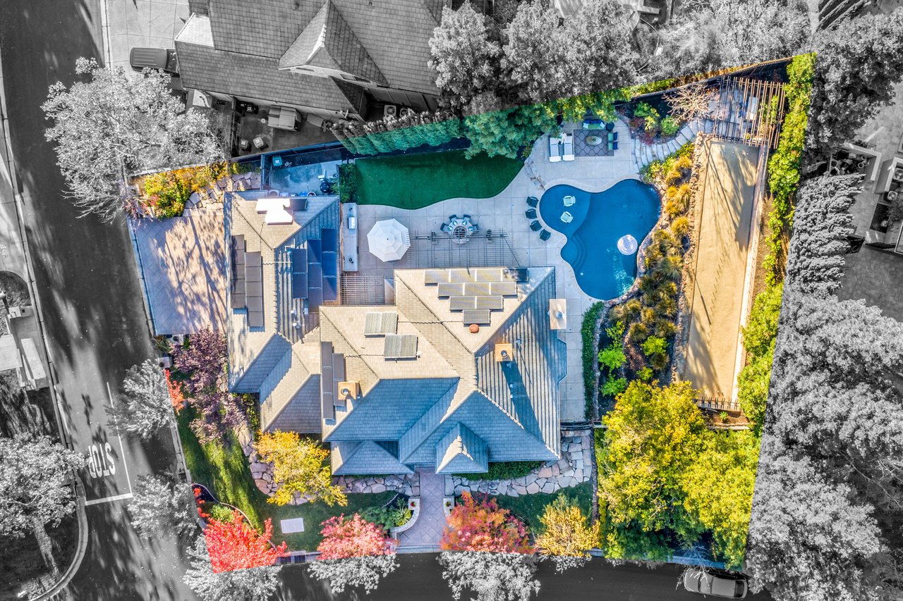 3731 Deer Trail Dr