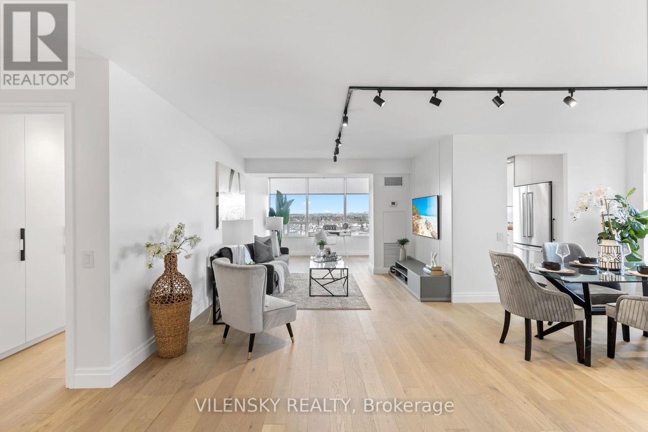 #707 -110 Promenade Cir