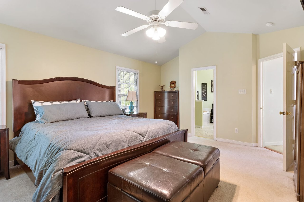 6007 Oak Landing Drive