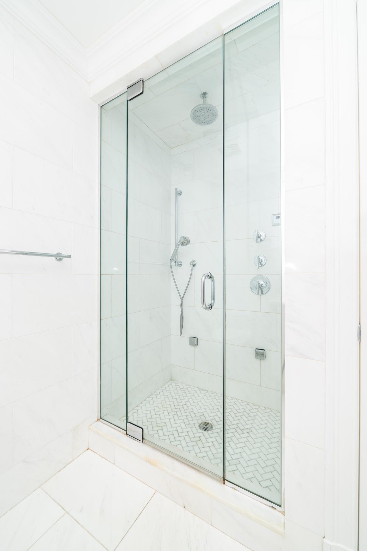 227 East 67th Street, Apt PH-A