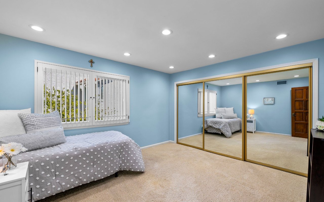 16 Quarterhorse Lane