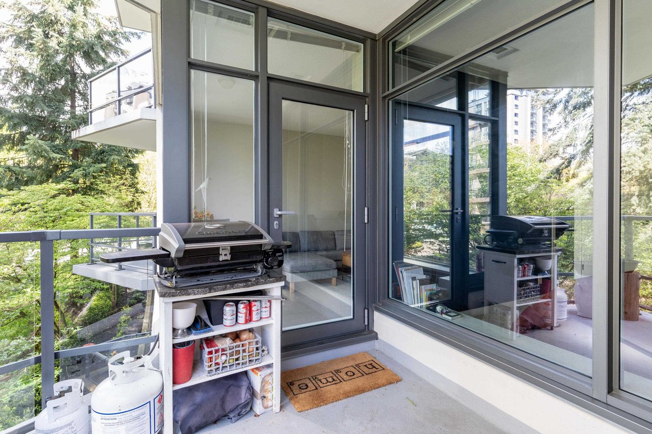 203-135 W 2nd St
