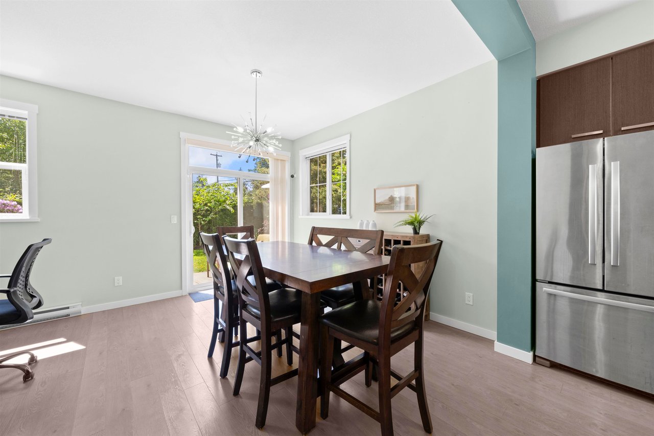 83-14838 61 Ave