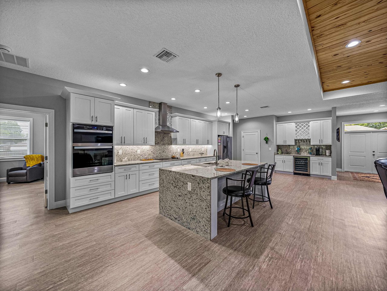 11521 PINE HOLLOW WAY