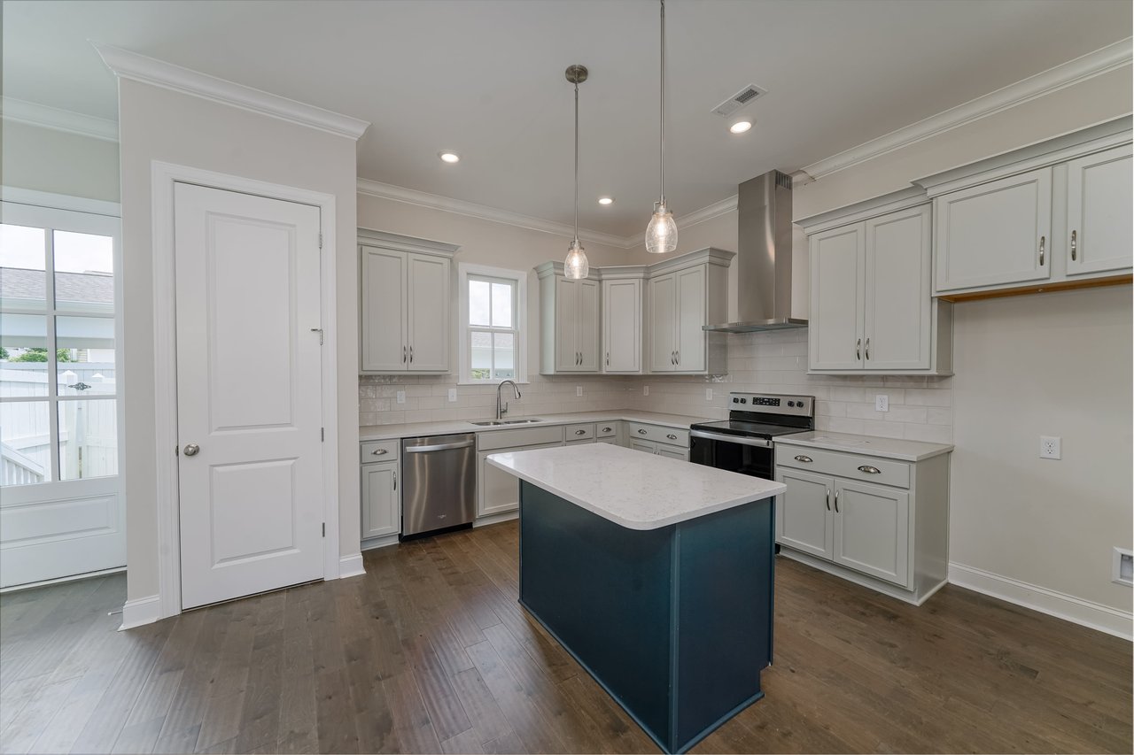 Luxury Living in the Village of Providence!! New/Never Been lived in!