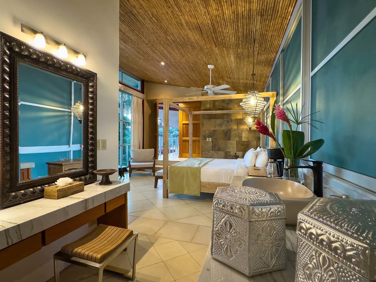 Luxury Mountain and Ocean View Villa, Manuel Antonio, Puntarenas