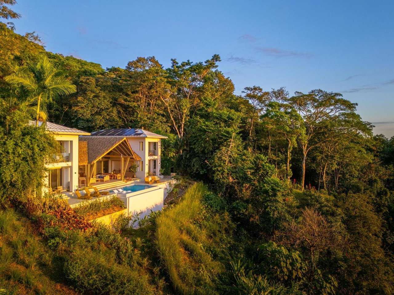 Private Sunset View Compound, Dominical, Puntarenas