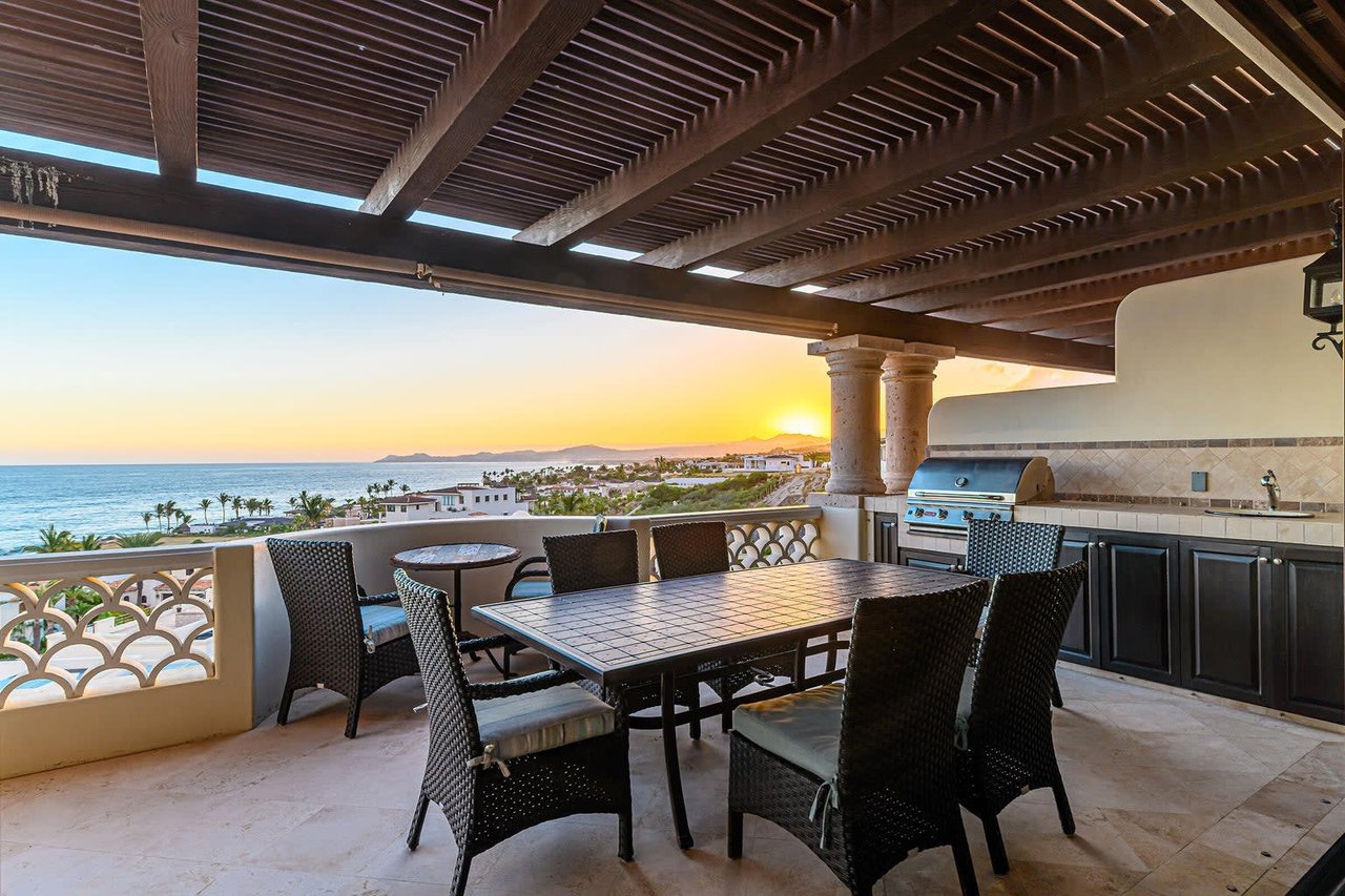  El Encanto Penthouse w/ Garage Phase II Olas 302, San Jose del Cabo