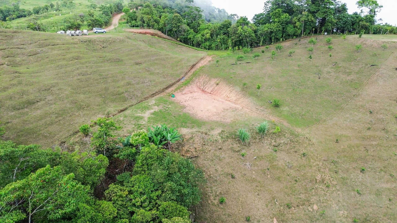 Ocean, Mountain and waterfall View Lot