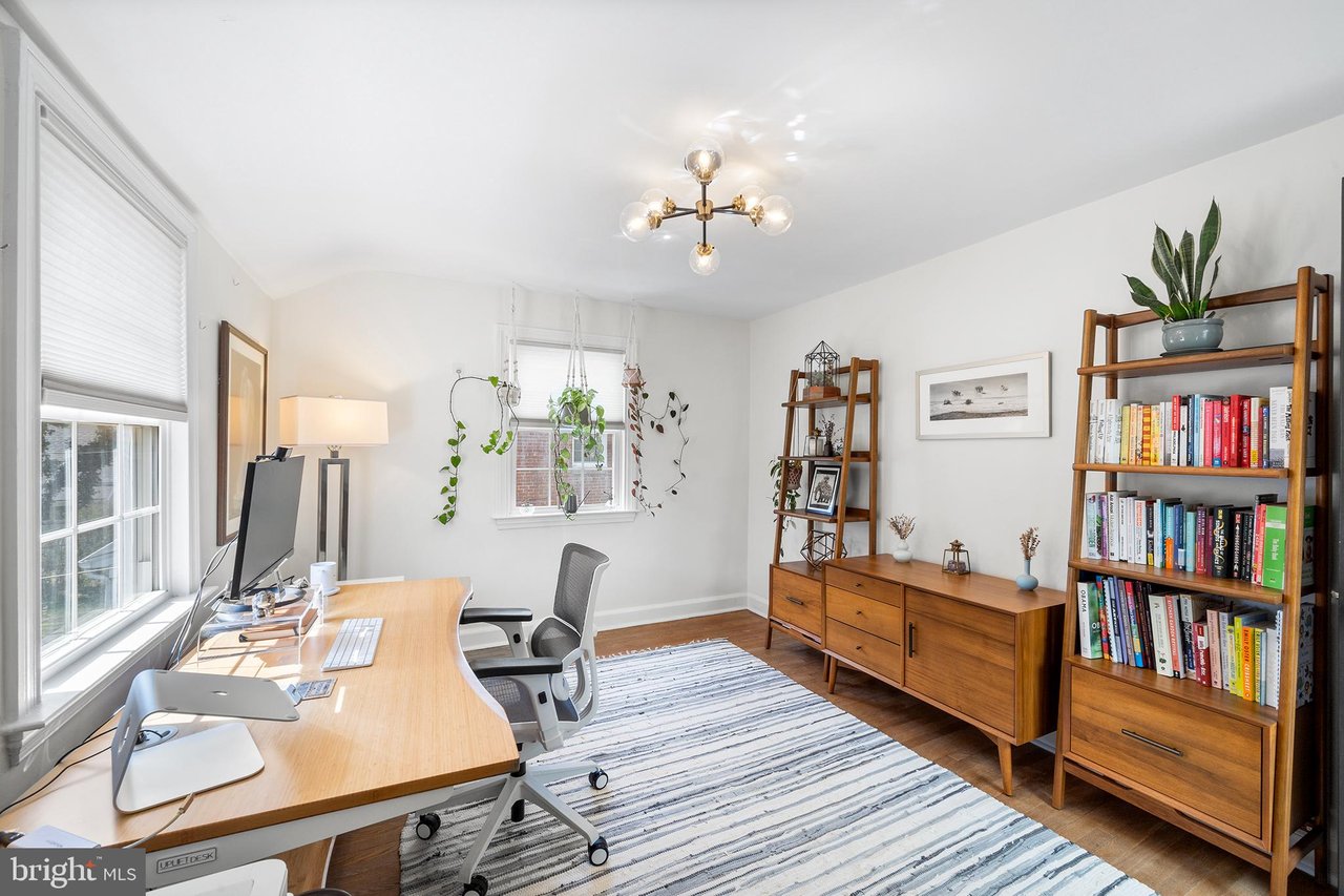 141 Barrie Rd