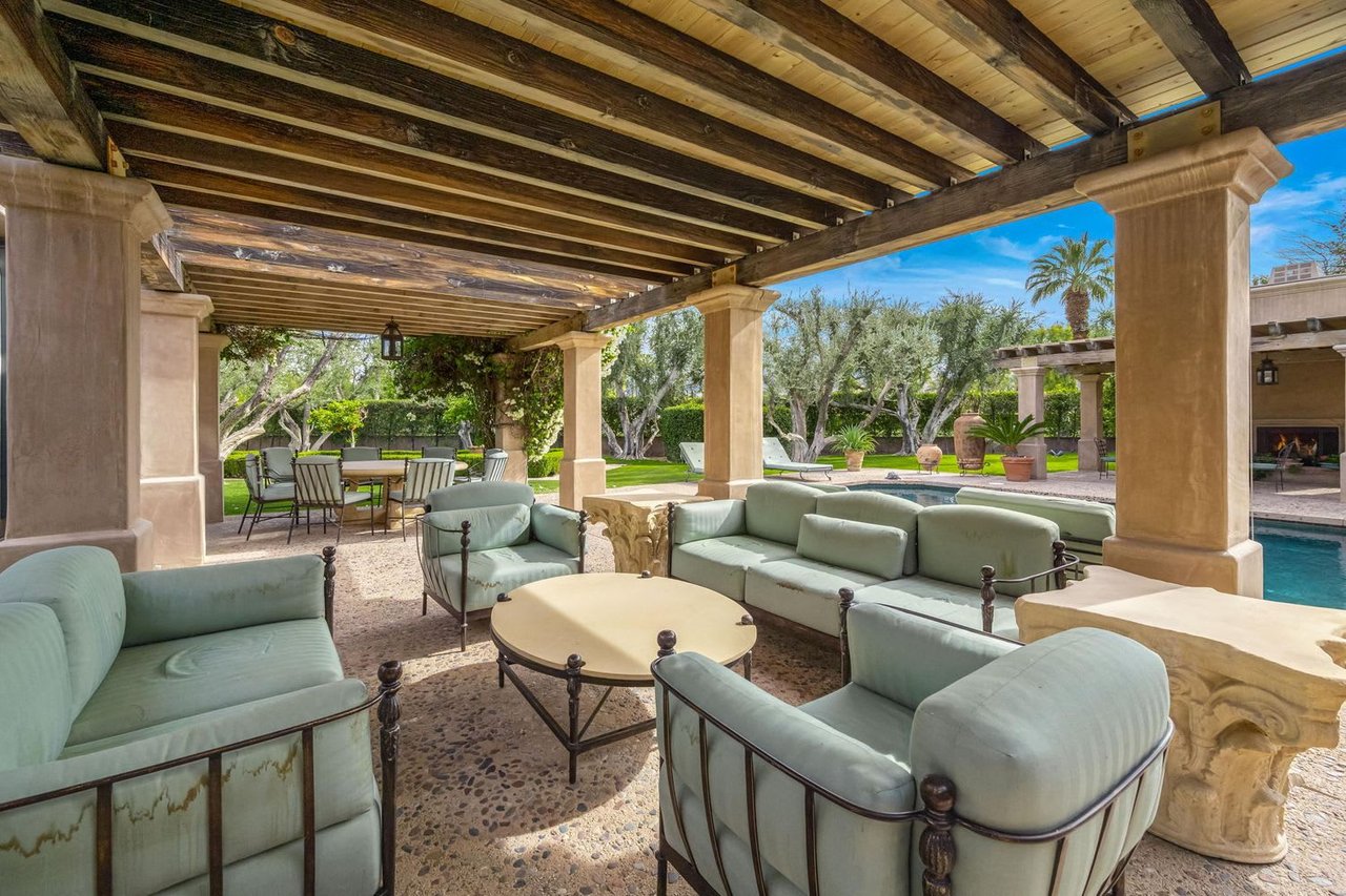 70983 Fairway Dr