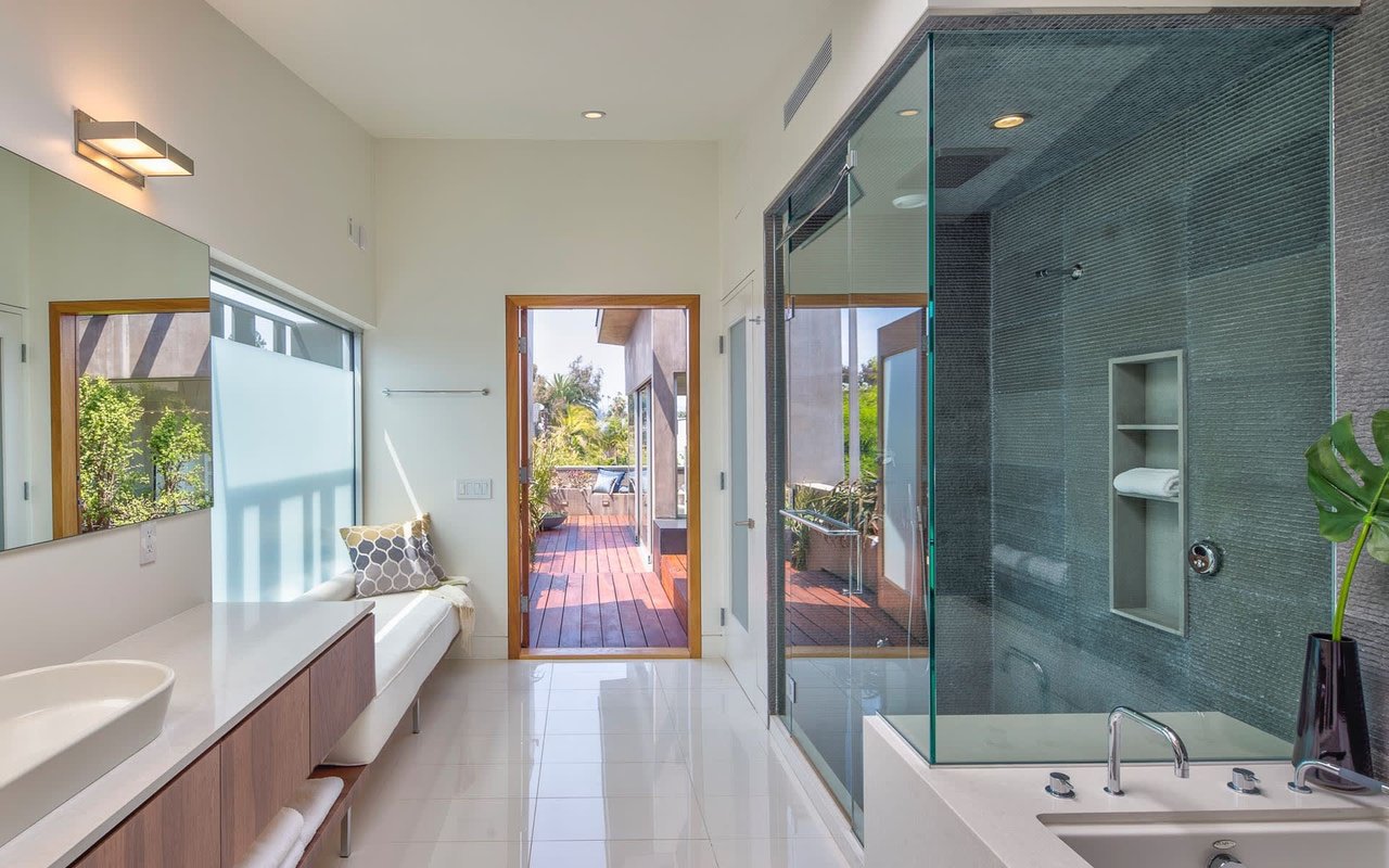 Contemporary Architectural on Double Lot