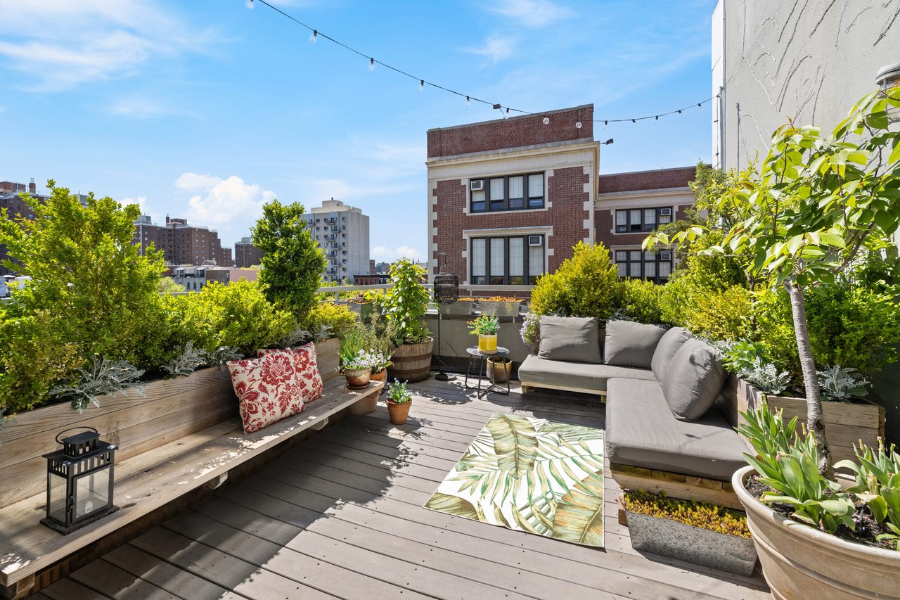 335 Warren Street, Unit 401
