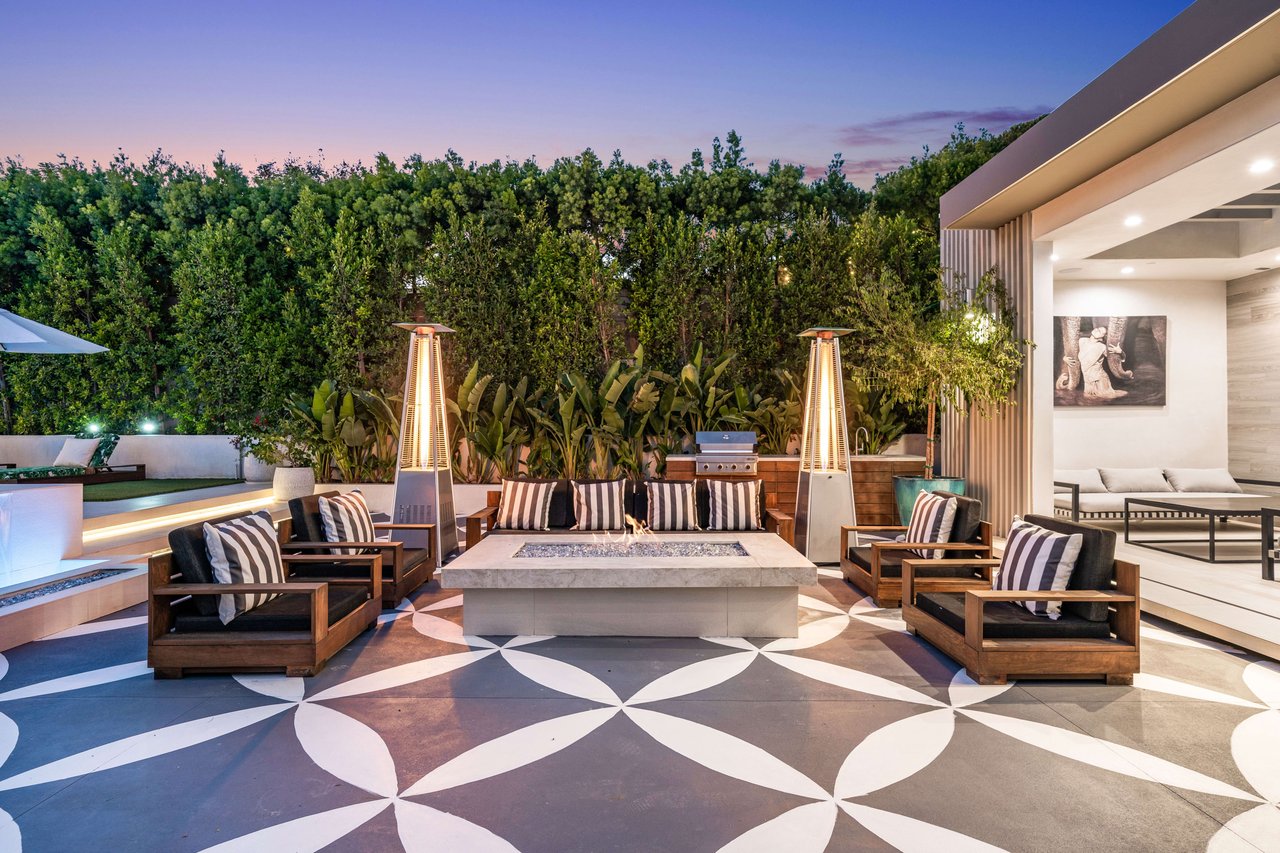 The Apex HH | 7115 Macapa Drive