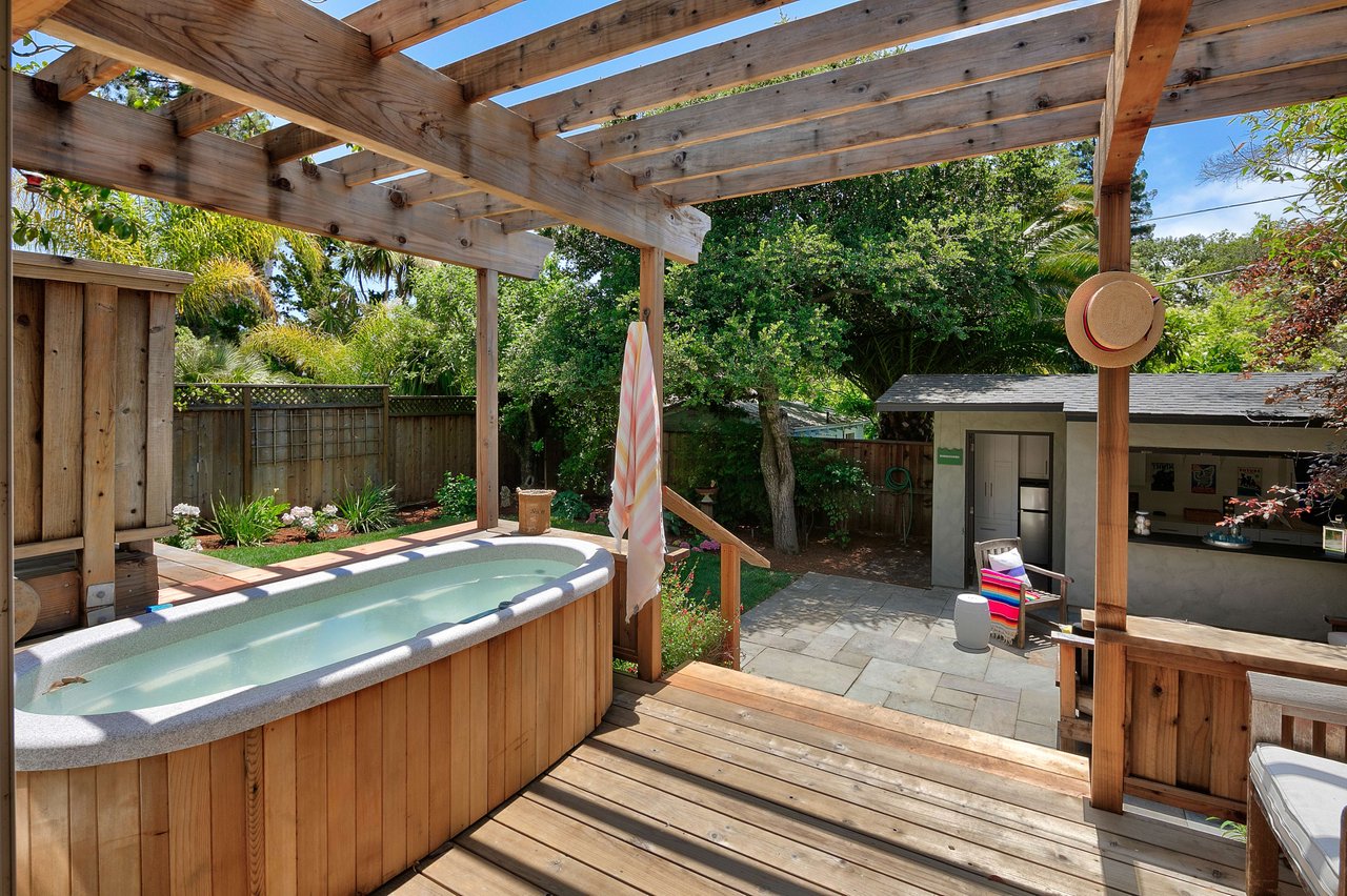 49 Rutherford Avenue, San Anselmo