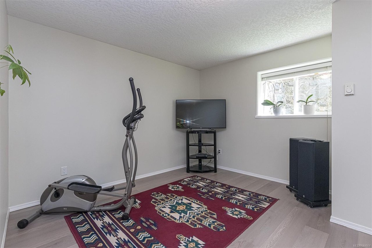 577 Kingsview Ridge
