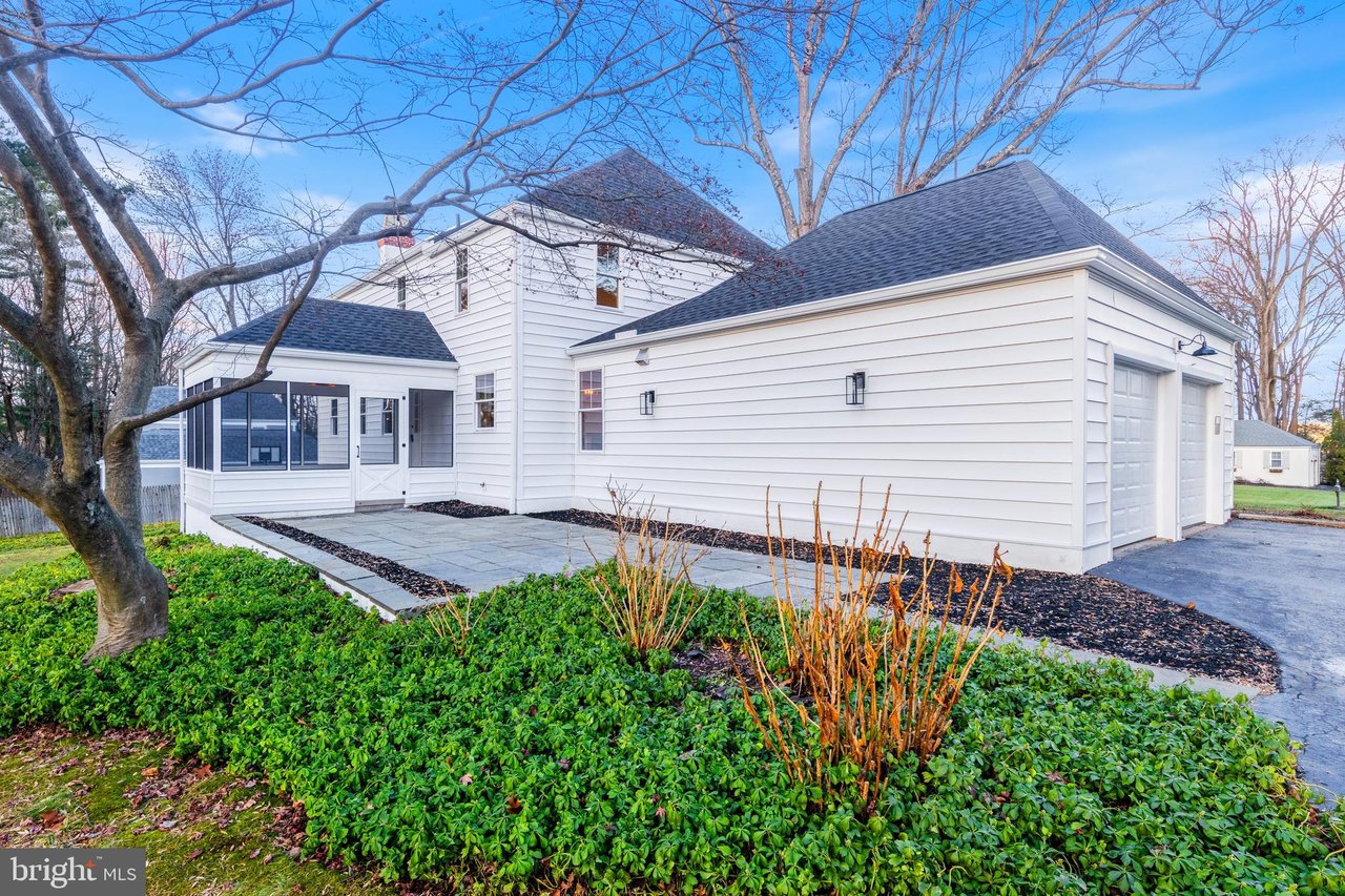 715 Westover Rd